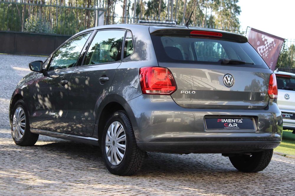 Volkswagen Polo 1.2 TDI Confortline (99€/Mês)