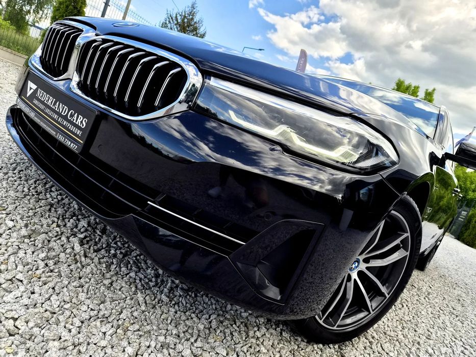 BMW Seria 5 FULLED SPORT 4x4 Masaż Wentyle Komforty Vrtual Kamera Hak 292ps