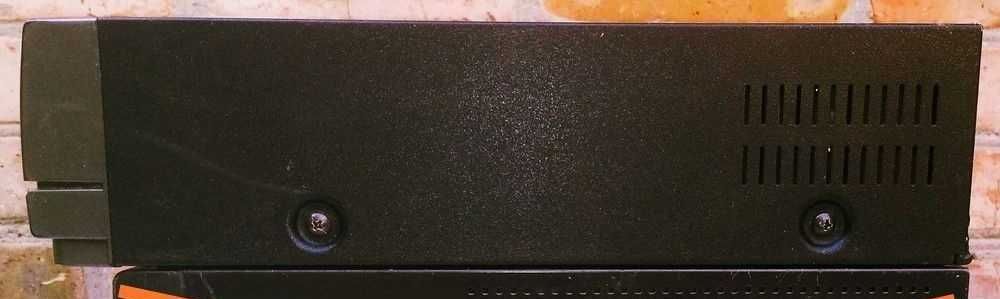 Видеомагнитофон ORION VH-1177. Нерабочий.