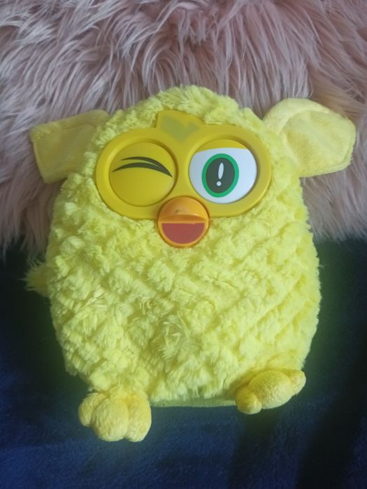 Furby maskotka żółty Furby