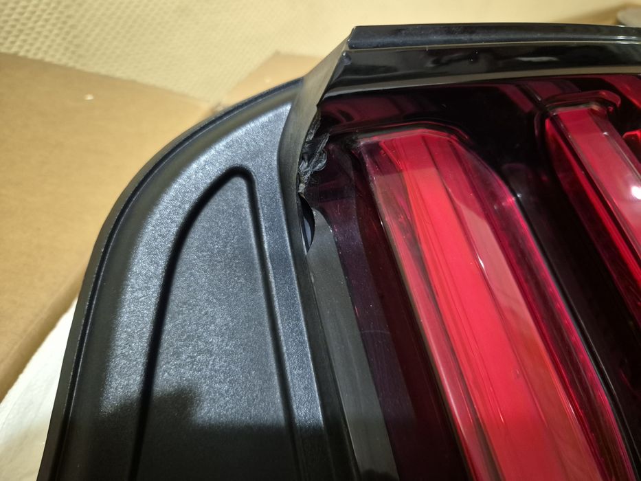 Задні ліхтарі, стопи Ford Mustang 14-17