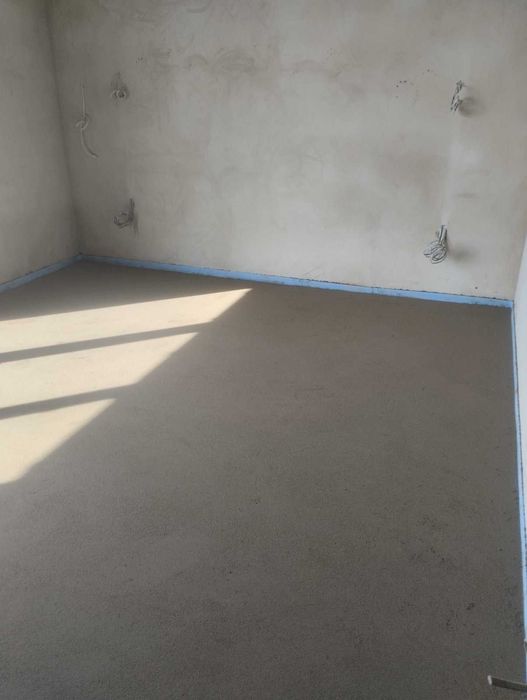 Напів суха стяжка підлоги, стяжка полов, полусухая стяжка