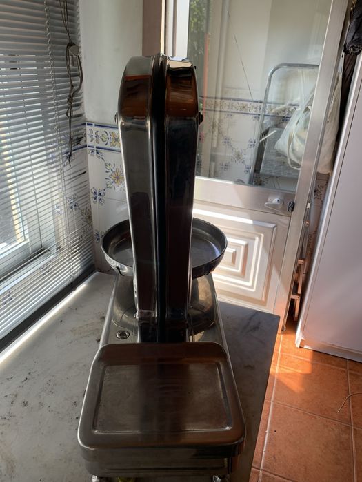 Balança  em Inox da marca Medines 20kg