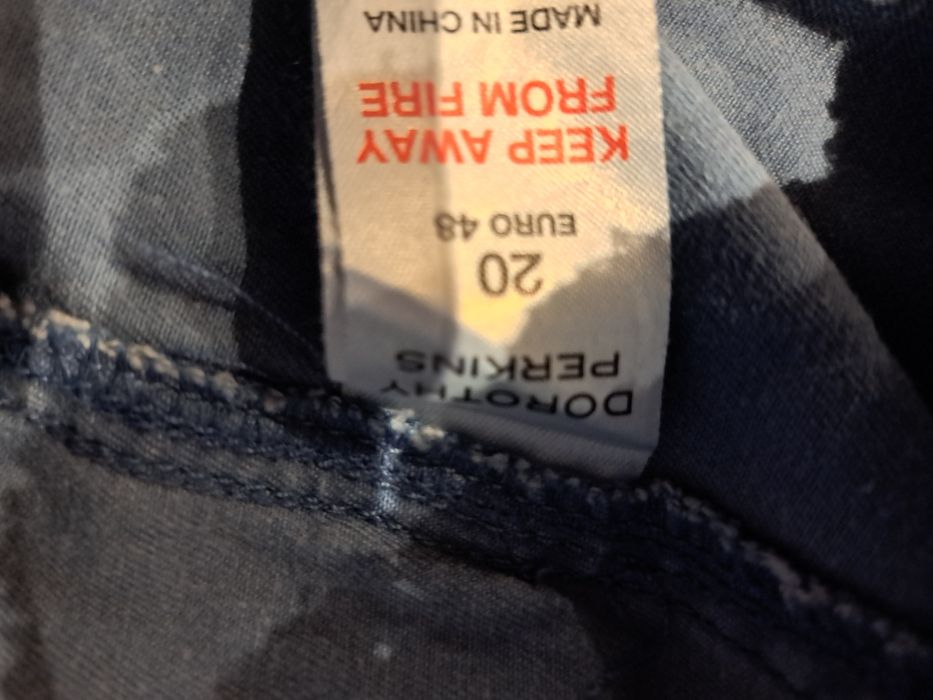 Dorthy Perkins Spódnica plus size