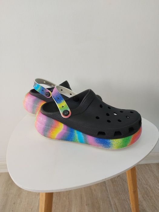 Жіночі крокси Crocs M5W7. Розмір 37