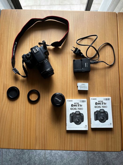 Canon EOS 700D / Rebel T5i + 18–55 IS + 50mm f/1.8 II + extras