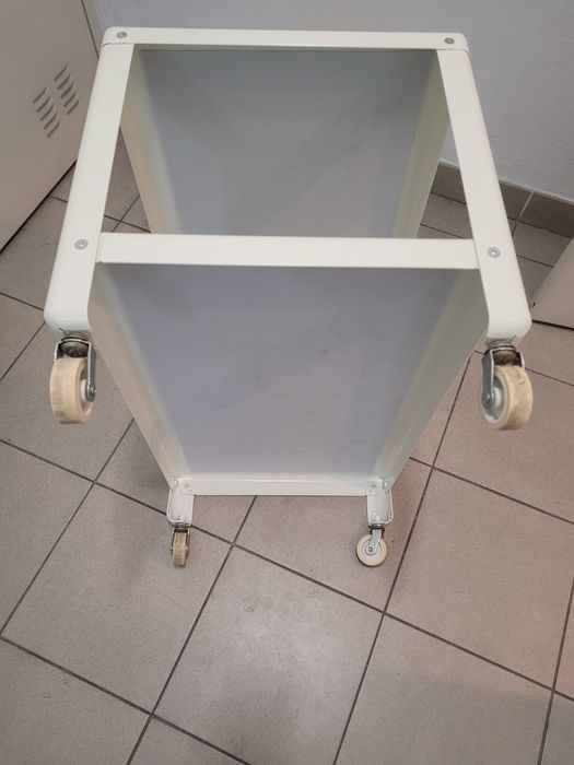 Mesa Branca rectangu com 2 andares