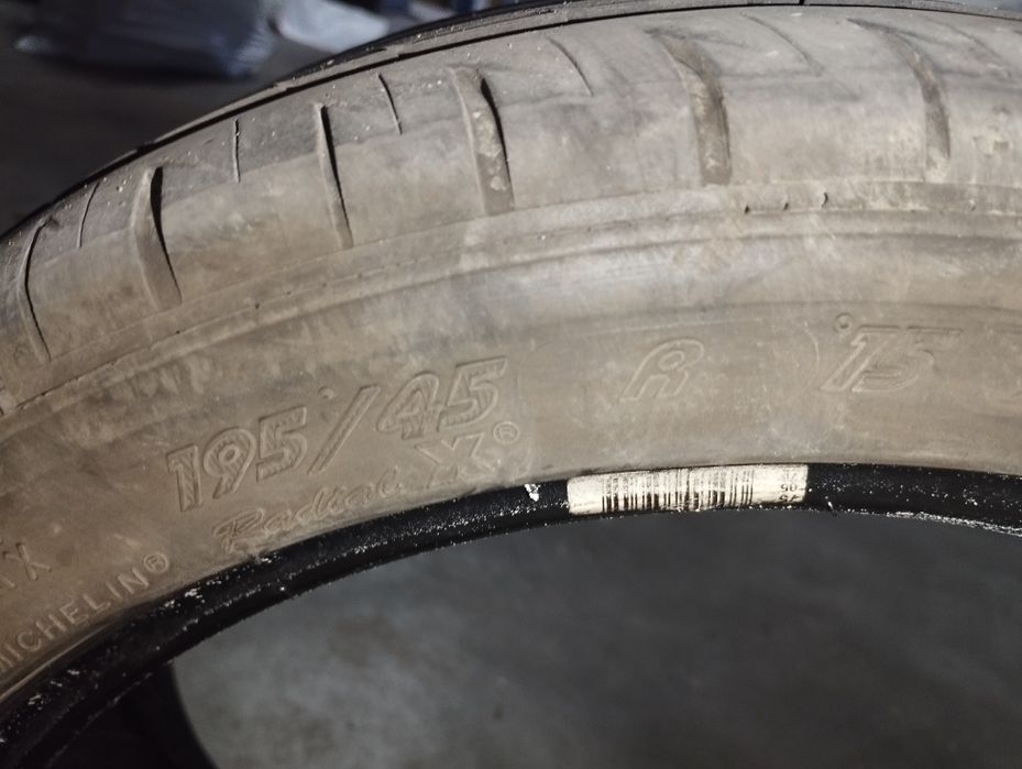 Pneus usados Nankang e Michelin