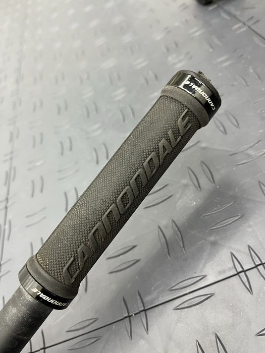 Guieador 640mm  e avanço curto