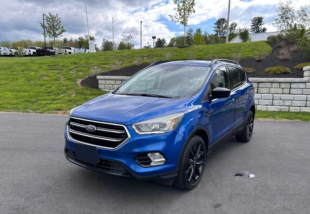 Ford Escape Se      2017