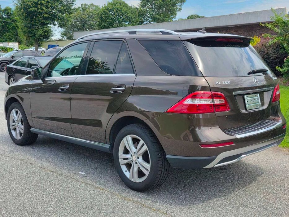 Mercedes-Benz M-Class ML 350 4MATIC      2013