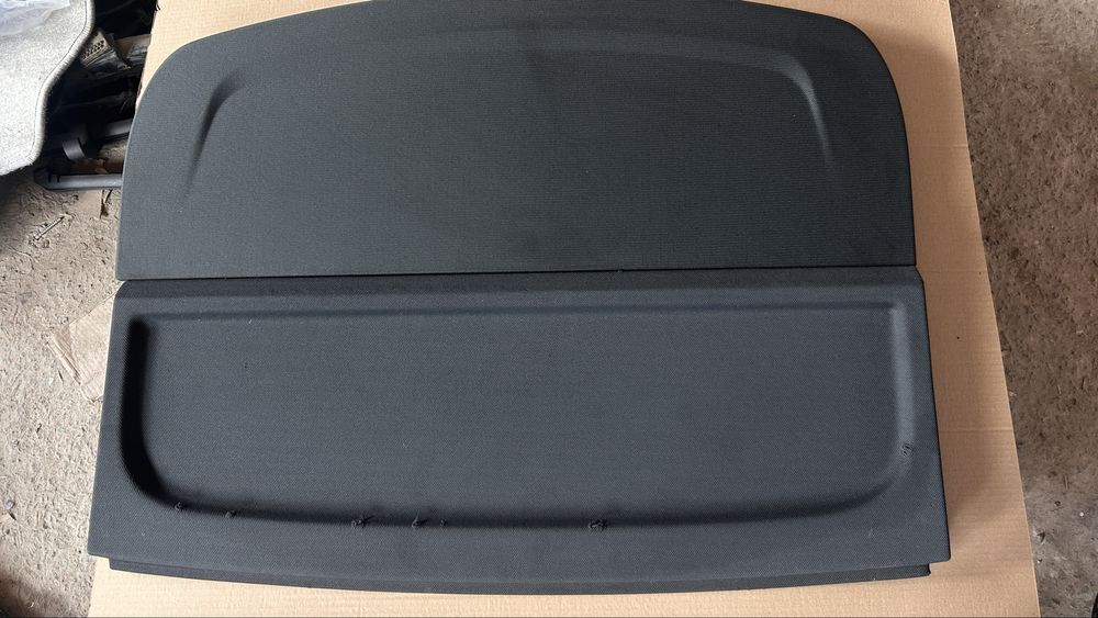 Полка багажника audi a5,8w8867769,8w8867771