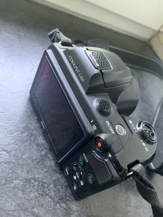 Б у апарат nikon coolpix L12