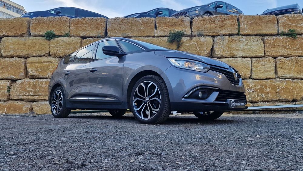 Renault Grand Scénic BLUE dCi 120 EDC LIMITED