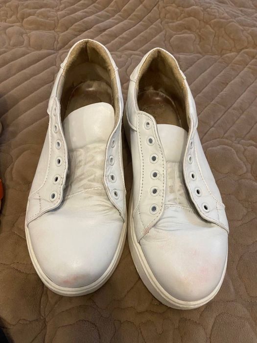 Ціна за чотири пари взуття!!! Рр 39, туфлі, босоніжки, шльопанці