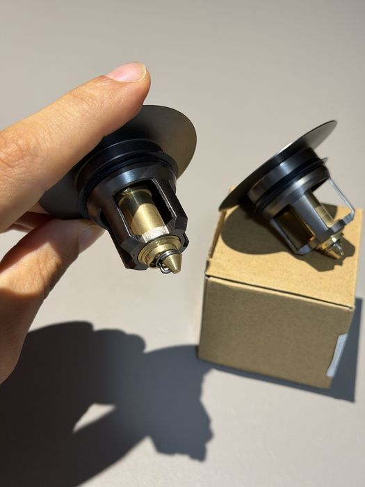 Tampas clic-clac para lavatório