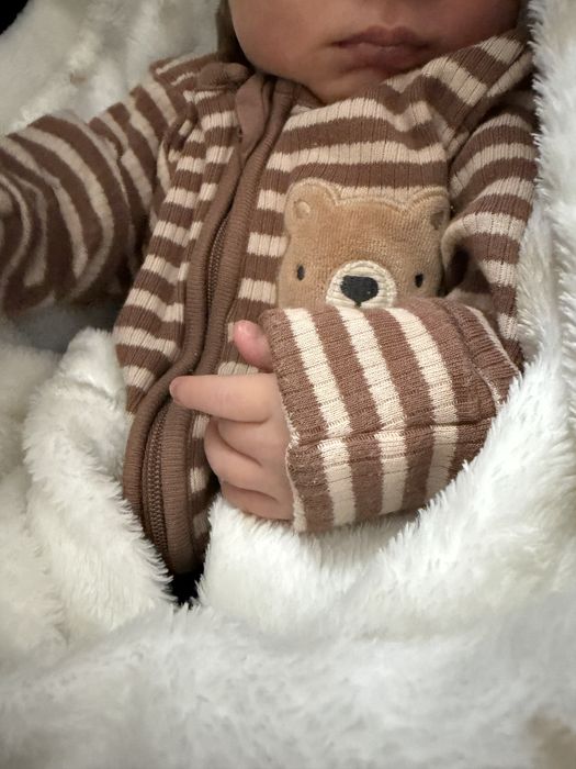 Чоловічки одним пакунком