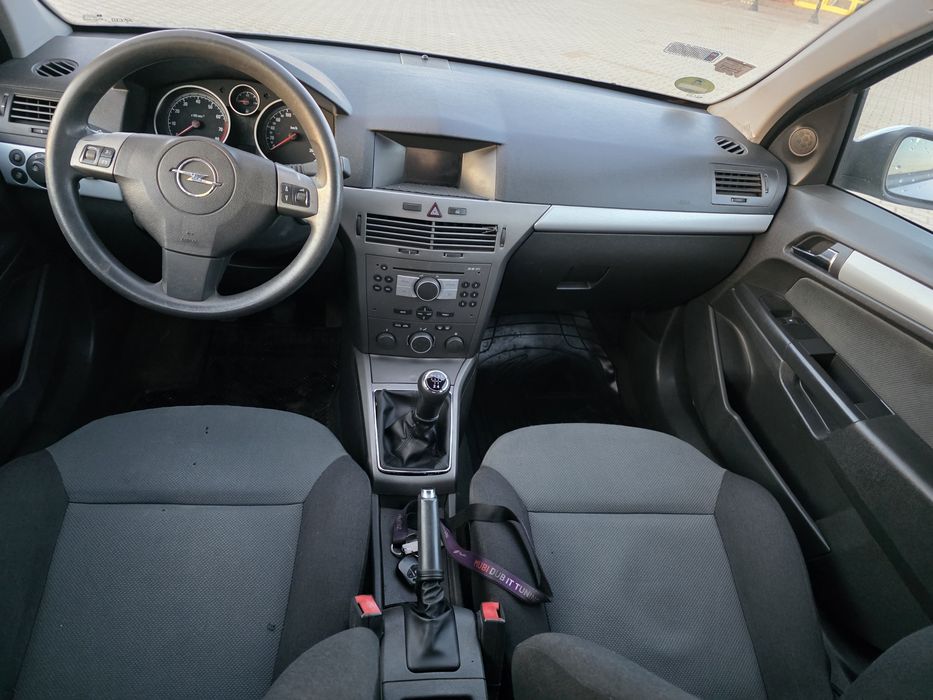 Opel Astra H 1.6 + LPG | 2006 | 280 tys. km | Ekonomiczna i zadbana