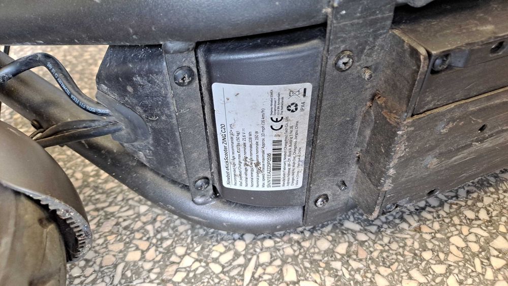 hulajnoga elektryczna Segway Ninebot Zing C20
