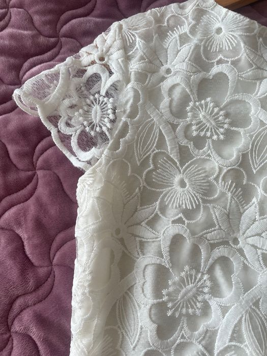 Блуза з мережива