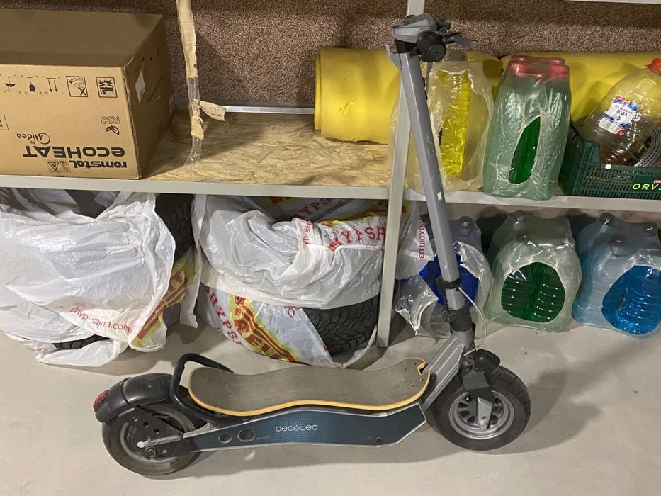 Електро Самокат Cecotec Bongo Z