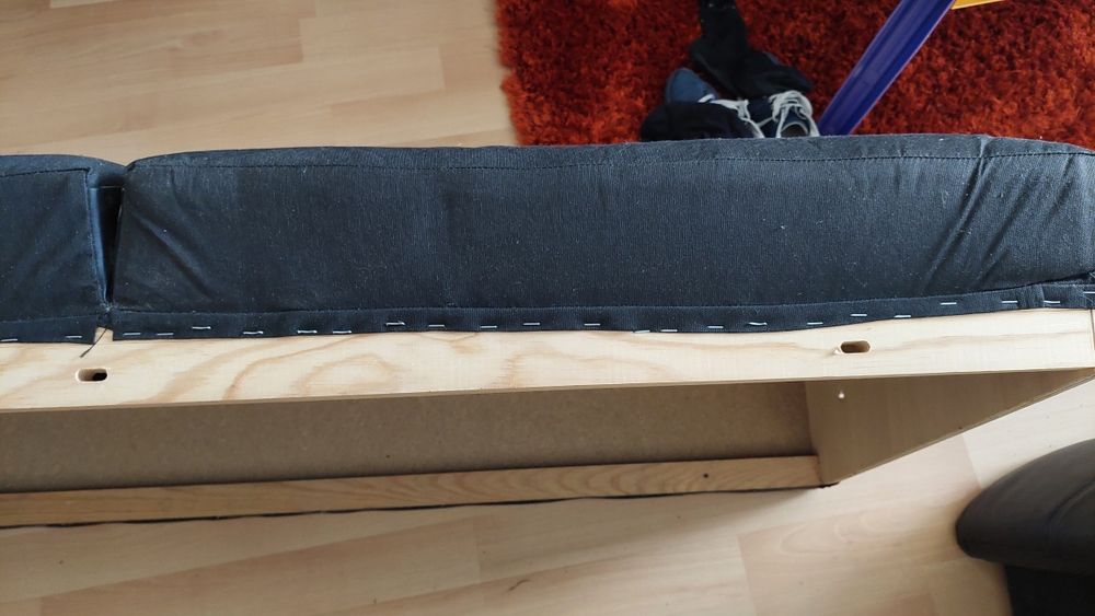 Sofá usado modelo IKEA