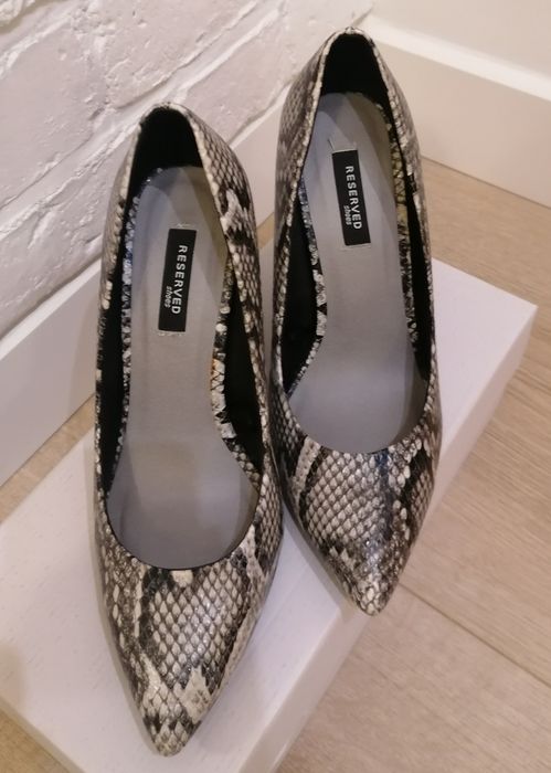 buty na obcasie Reserved