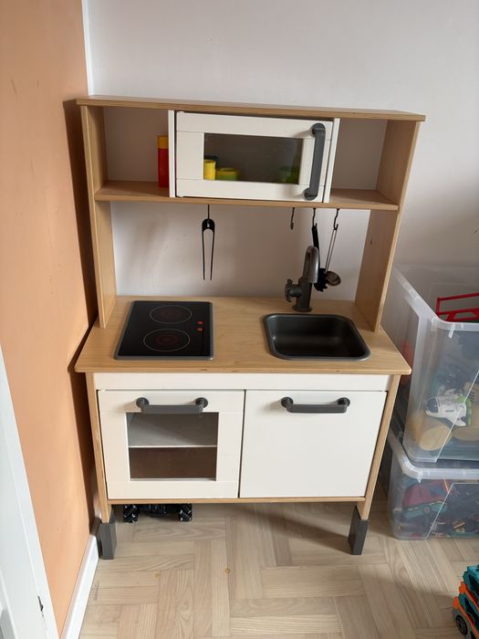 Zabawkowa kuchnia ikea