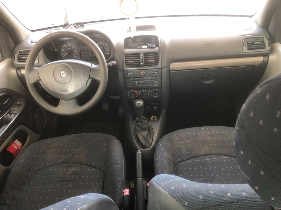 Renault Clio II - 2004 - 1.5DCi foto 5