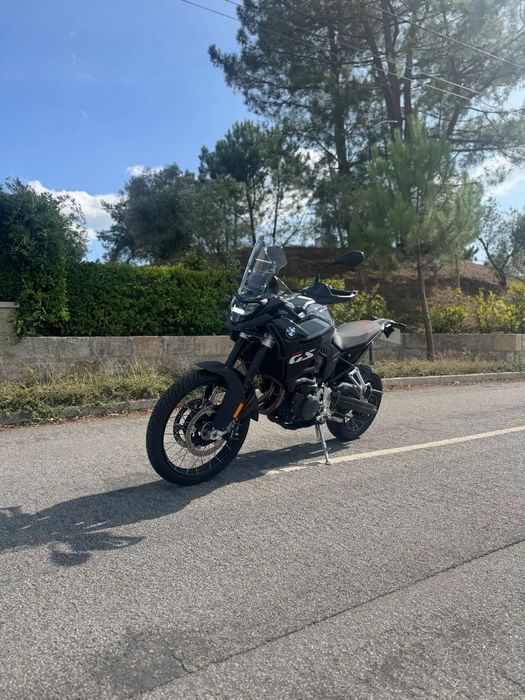 BMW F 900 GS Triple Black