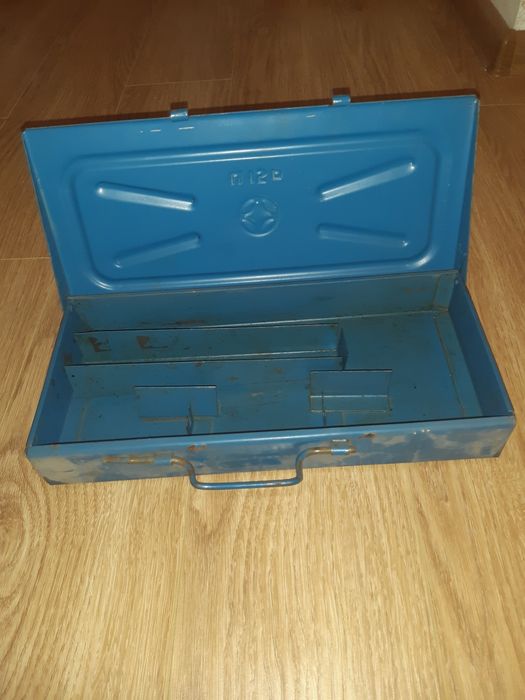 Ящик для складання інструментів