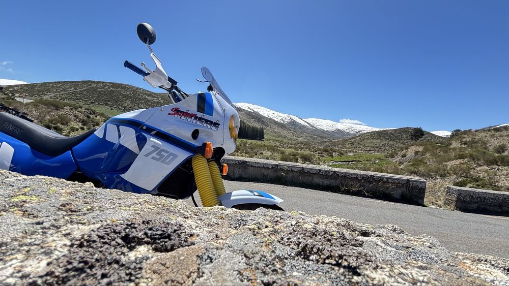 Yamaha XT750Z Super Ténére