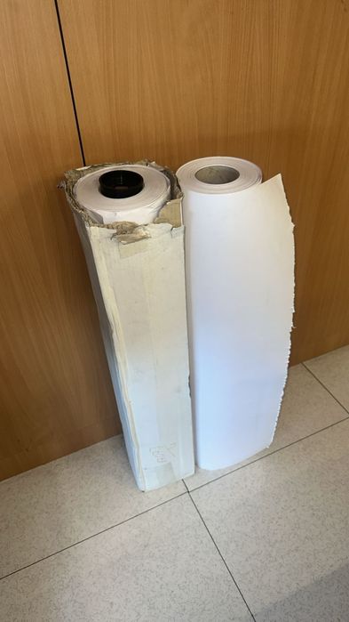 DesignJet T1300 PostScript Plotter Printer + Guillotine and Rolls64738425405442123