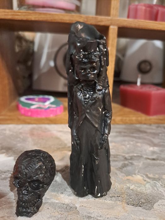Zestaw ozdób gipsowych figurek na Halloween