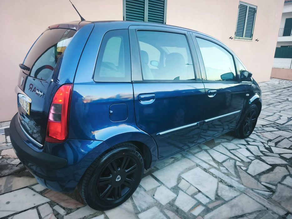 Lancia Musa 1.3 16V M-jet Oro Executive