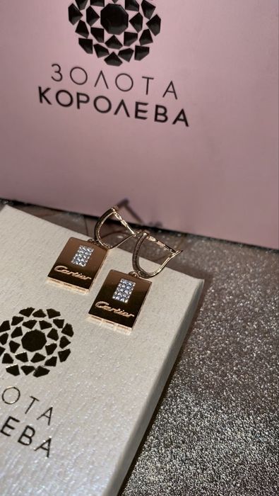 Продам золоті сережки Cartier