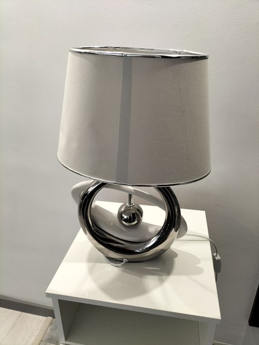 Sprzedam lampkę nocną