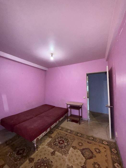 Продам 2 км.квартиру возле проспекта Гимназический (Пелина)