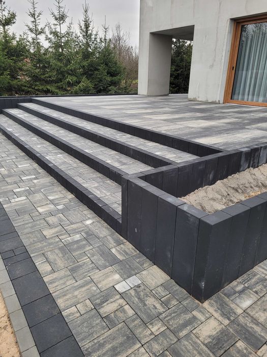 Układanie kostki brukowej wolne terminy wiosna 2026