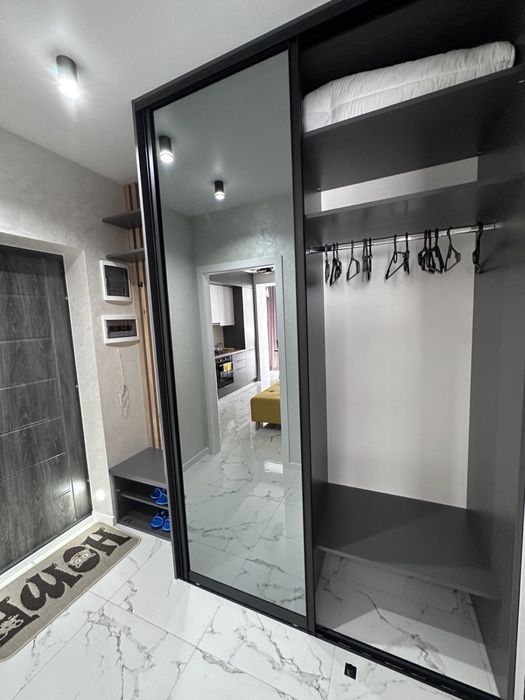 Подобово. Височана 18 Парковка..Центр. Нова