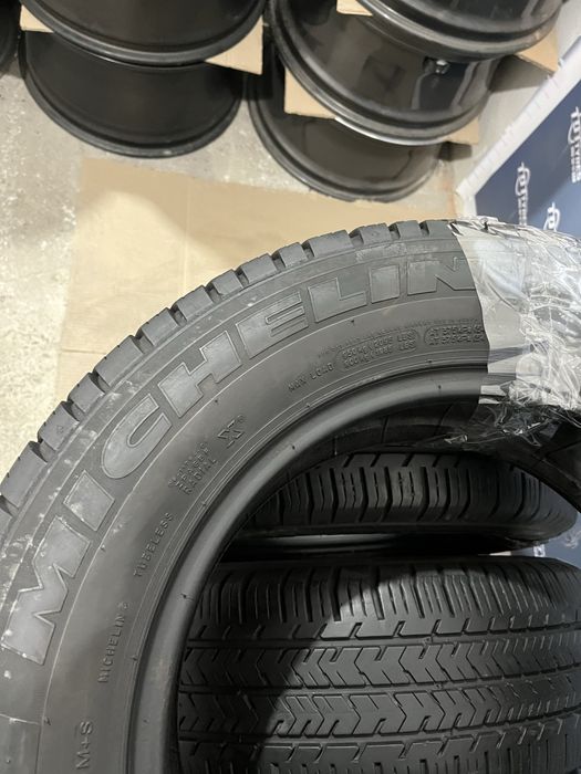 215/65R16C Michelin Agilis 51 2023 4 шт