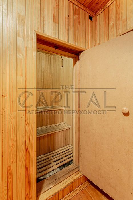 Оренда будинку 476 м² з басейном у сосновому лісі, Козин