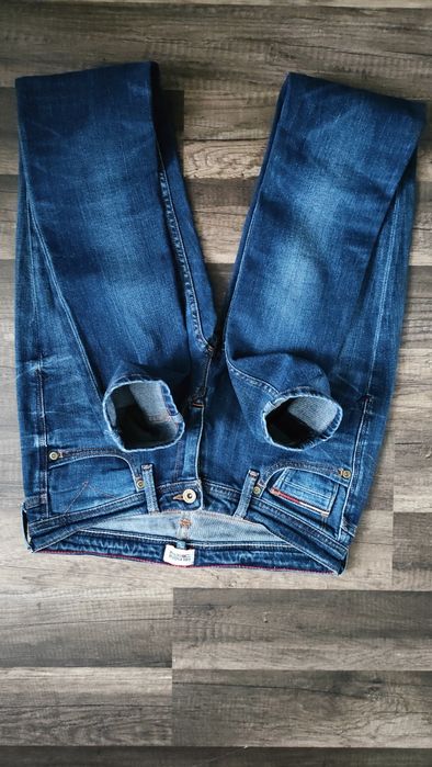 šwietne skinny HILFIGER 29/34 w super stanie