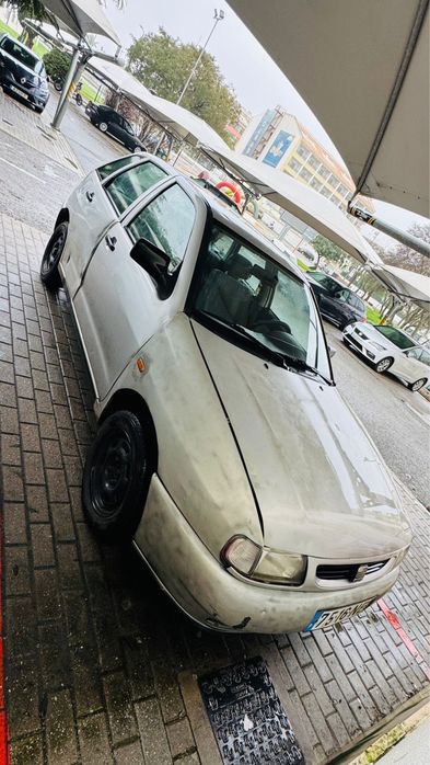 Seat Ibiza 1999 1.0 Gasolina 750€