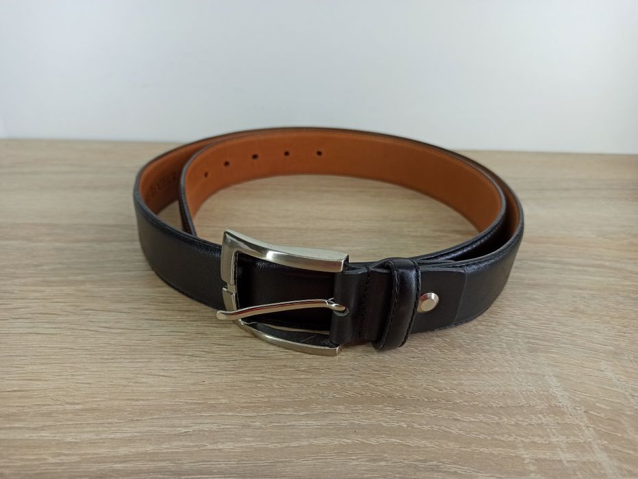 Pasek skórzany firmy Genuine Leather