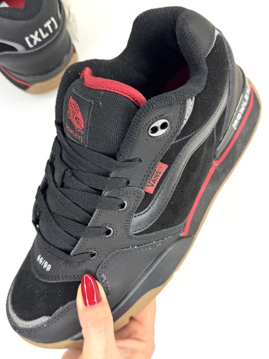 Кроссовки VANS новые - 41 размер ЕСТЬ В НАЛИЧИИ