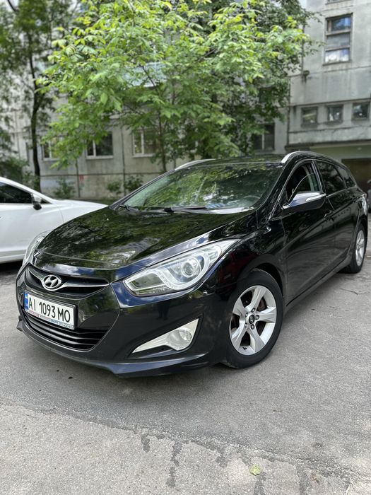 Хундай і40 автомобіль універсал