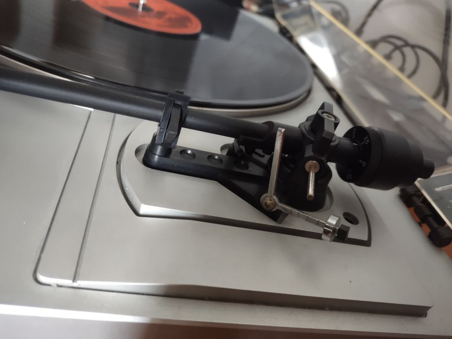 Gramofon Kenwood KD-33F