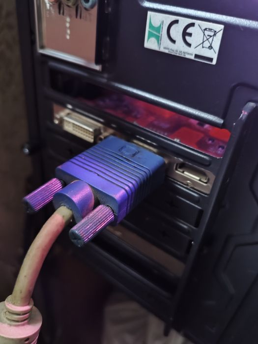 Монитор Samsung 15 дюймов (формат 4:3)