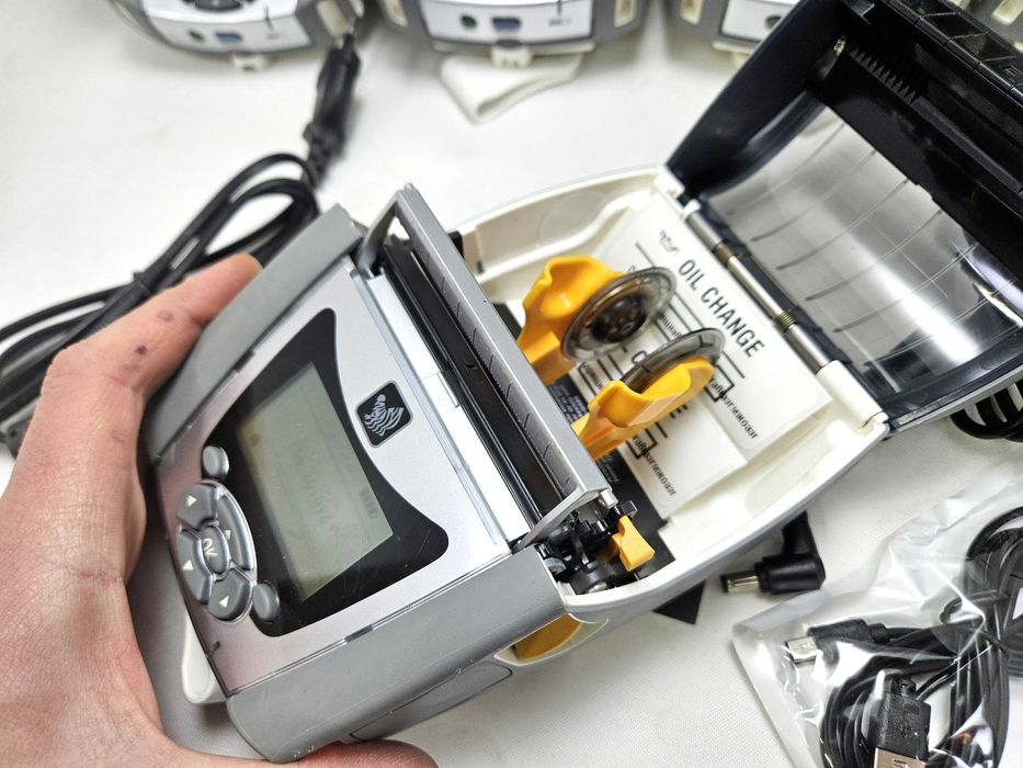 Zebra QLN320 мобільний принтер етикеток чеків 72мм Bluetooth/USB